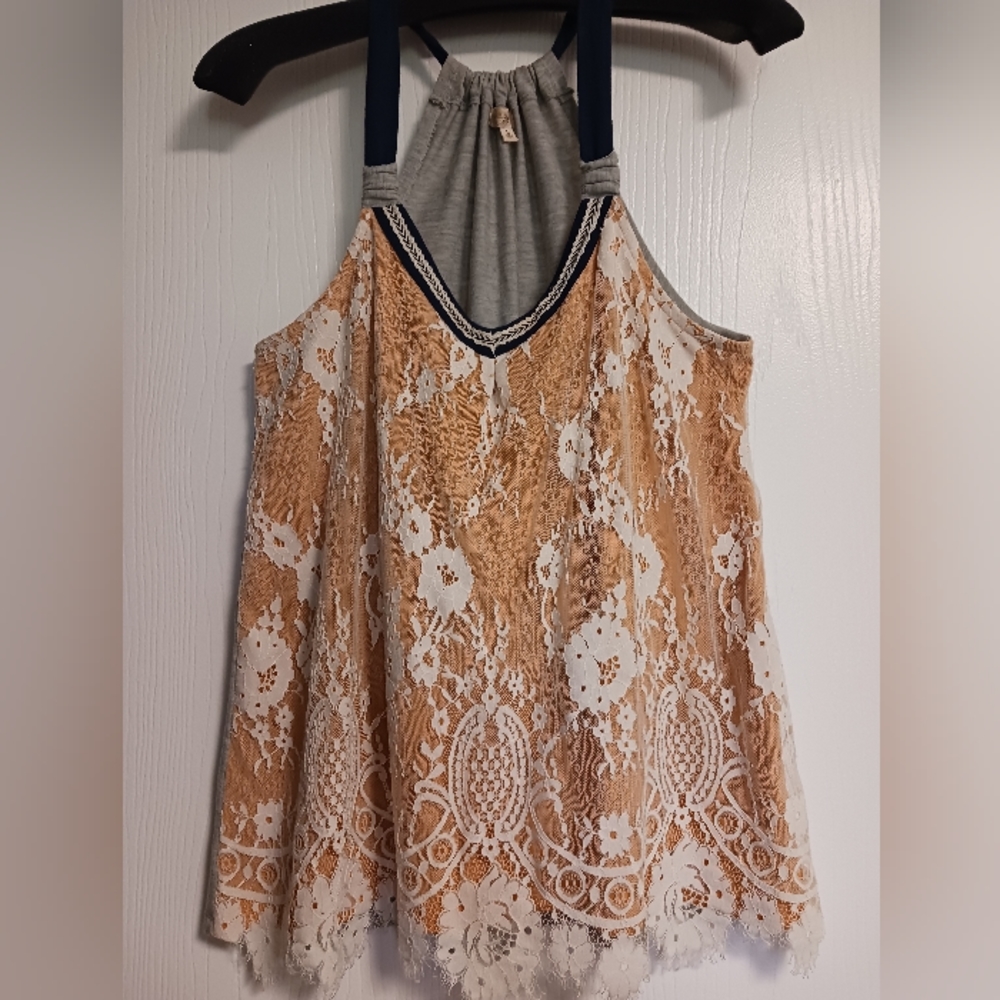 Rewind Lace Flowy Tank Top, Size L, Navy Straps with Gold-colored underlay